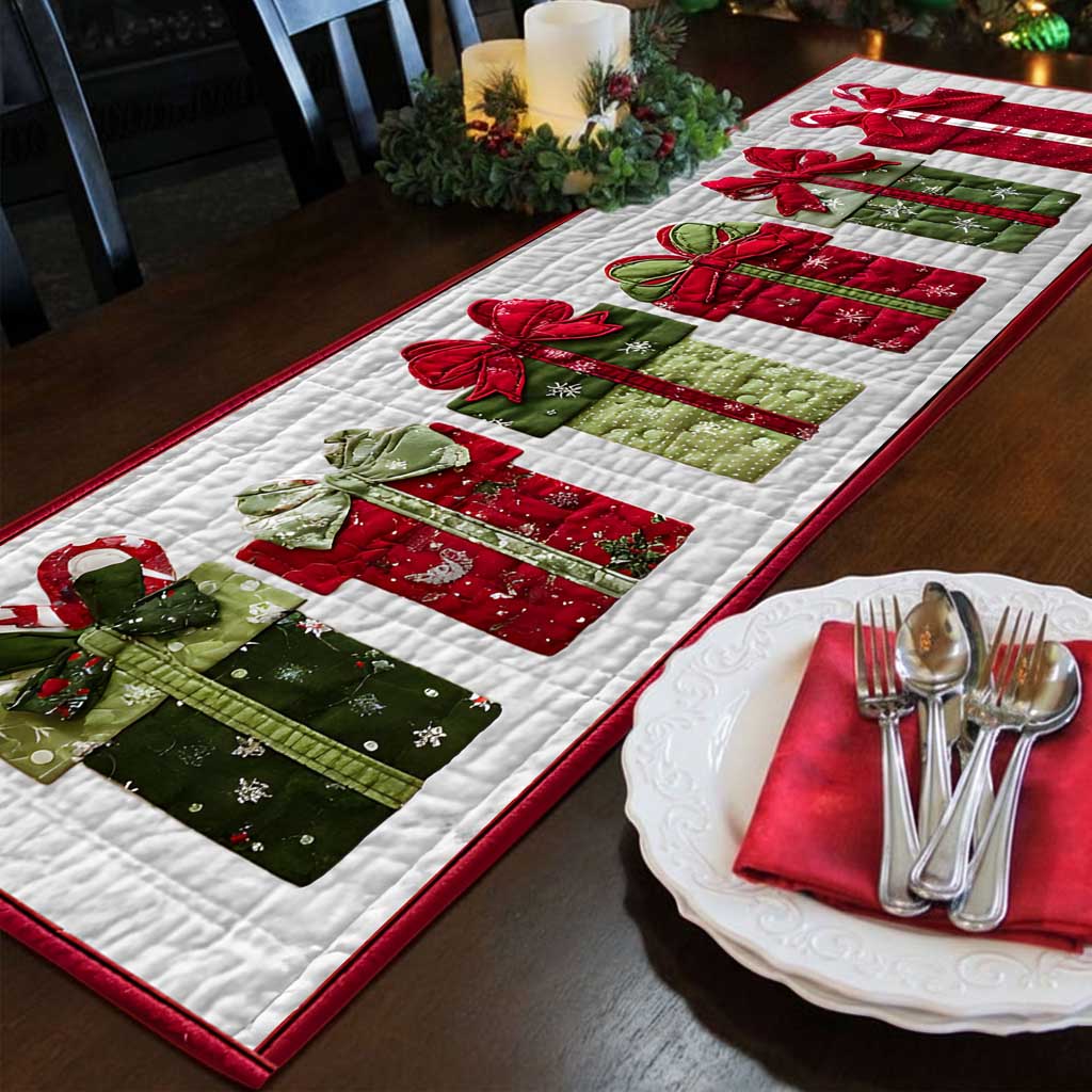 Christmas Present Table Runner QFTD5171003