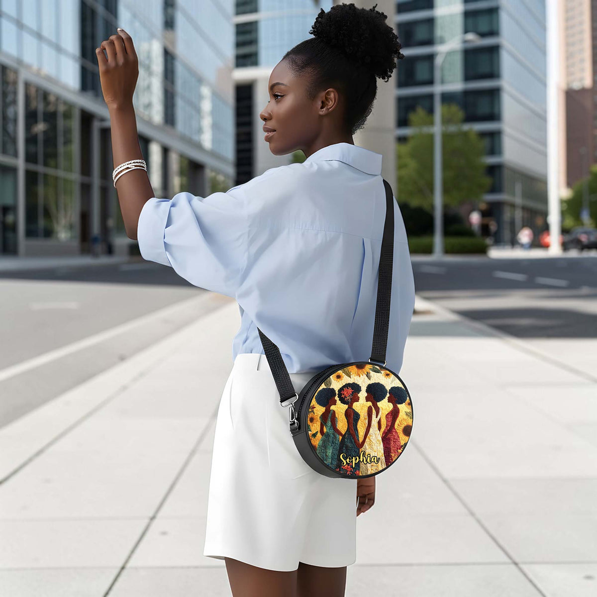 Custom Name Afro Girl PU Leather Round Crossbody Bags THUU6050301