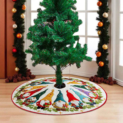 Christmas Tree Skirt with Gnome, Festive Holiday Decoration, Gnome Xmas Decor, Cozy Farmhouse Christmas Gift QFND5251010